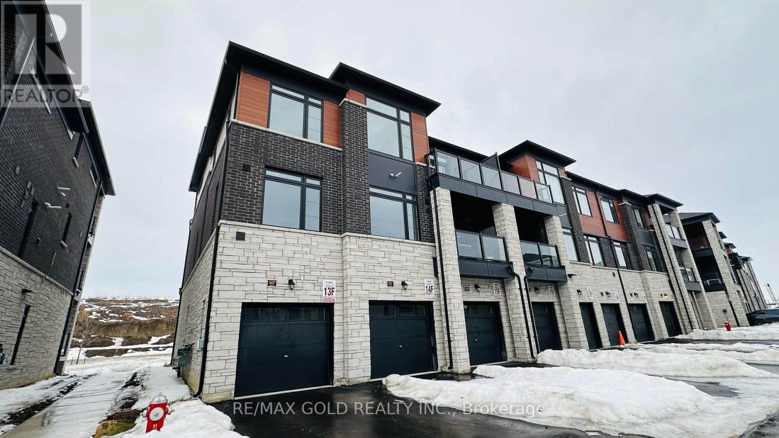 511 TIM MANLEY AVENUE - Photo 3 of 25, Caledon, Ontario