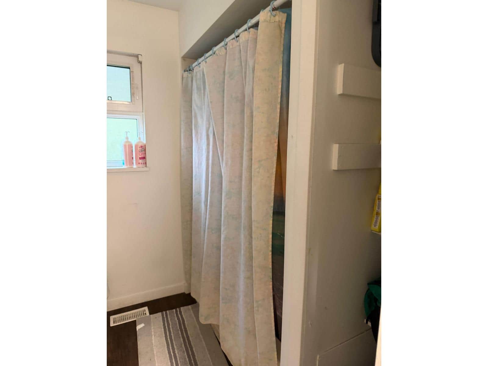 8144 111B STREET - Photo 4 of 15, Delta, British Columbia