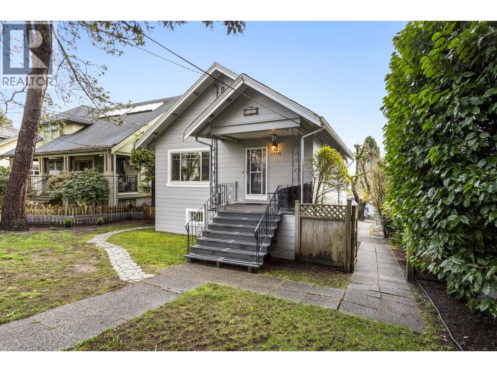 1408 EDINBURGH STREET - Main photo, New Westminster, British Columbia