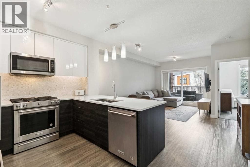 3204, 95 Burma Star Road SW - Main photo, Calgary, Alberta