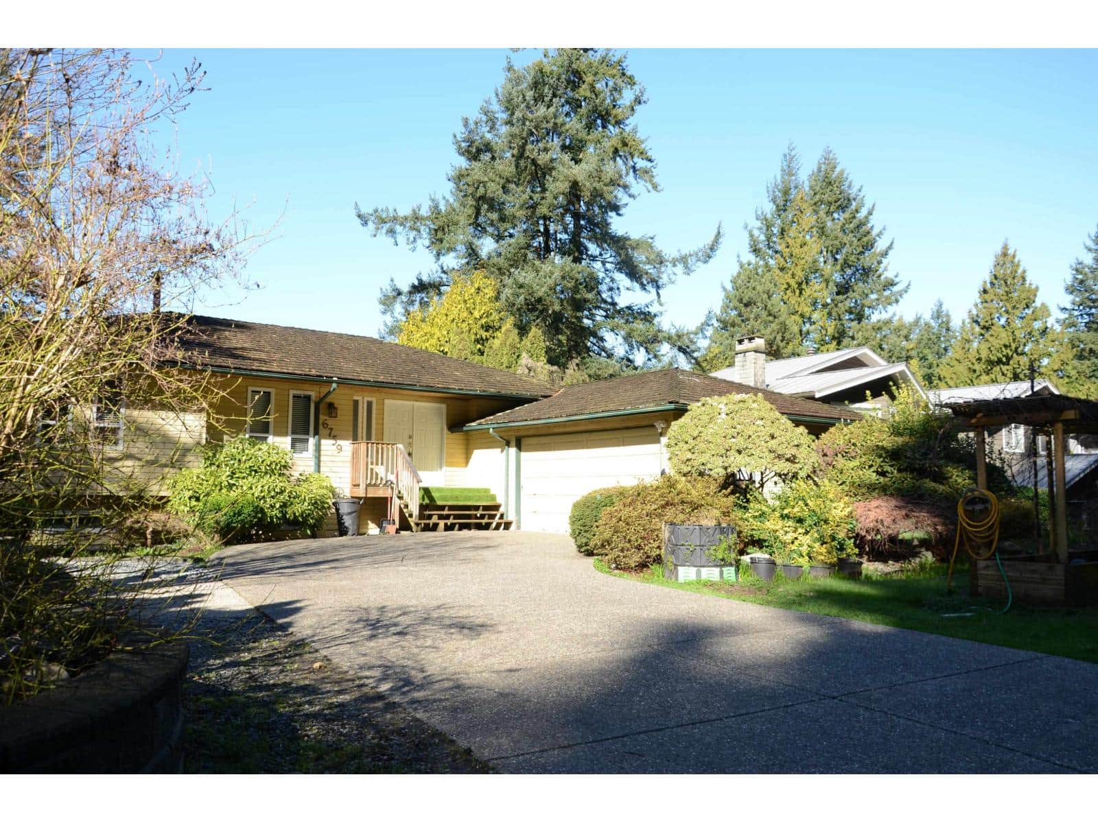 6759 CARNCROSS CRESCENT - Photo 2 of 28, Delta, British Columbia