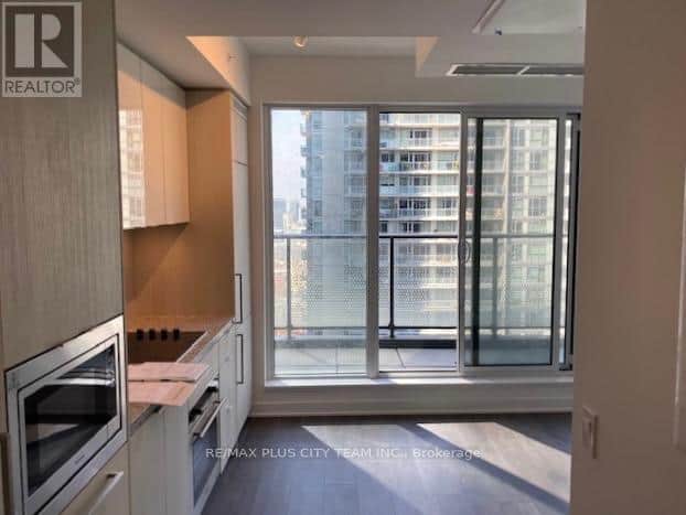 3008 - 115 BLUE JAYS WAY - Photo 5 of 9, Toronto (Waterfront Communities), Ontario