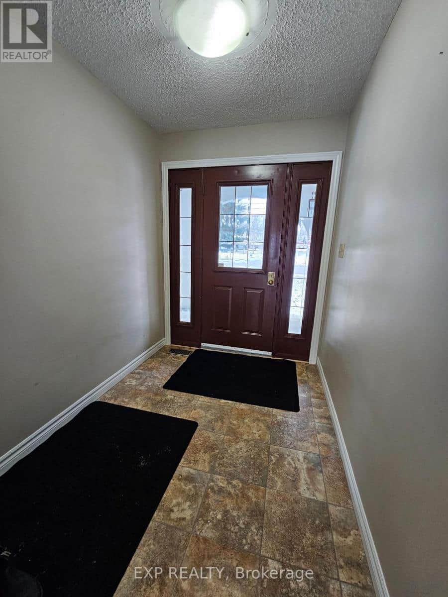 210 MAIN STREET - Photo 3 of 20, Deseronto (Deseronto (Town)), Ontario