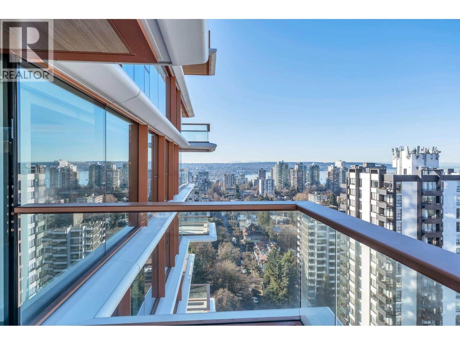 1103 1482 ROBSON STREET - Photo 4 of 13, Vancouver, British Columbia