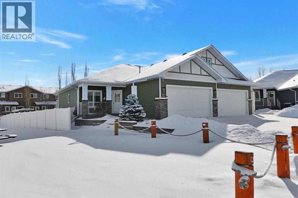12 Rosse Place - Main photo, Sylvan Lake, Alberta