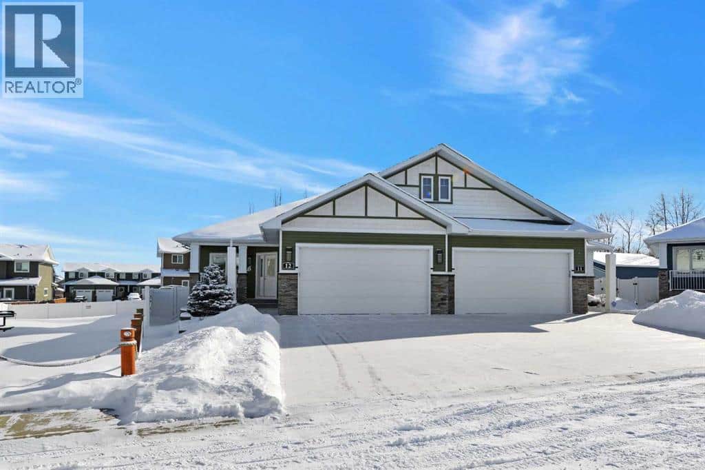 12 Rosse Place - Photo 2 of 36, Sylvan Lake, Alberta