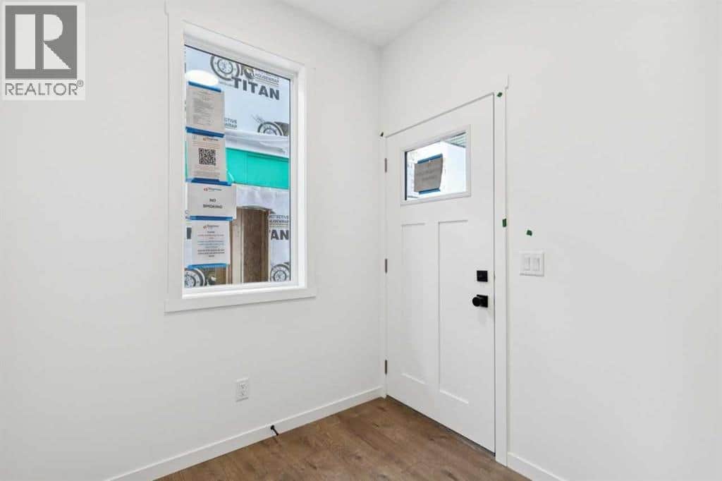 28 Southborough Common - Photo 3 of 42, Cochrane, Alberta