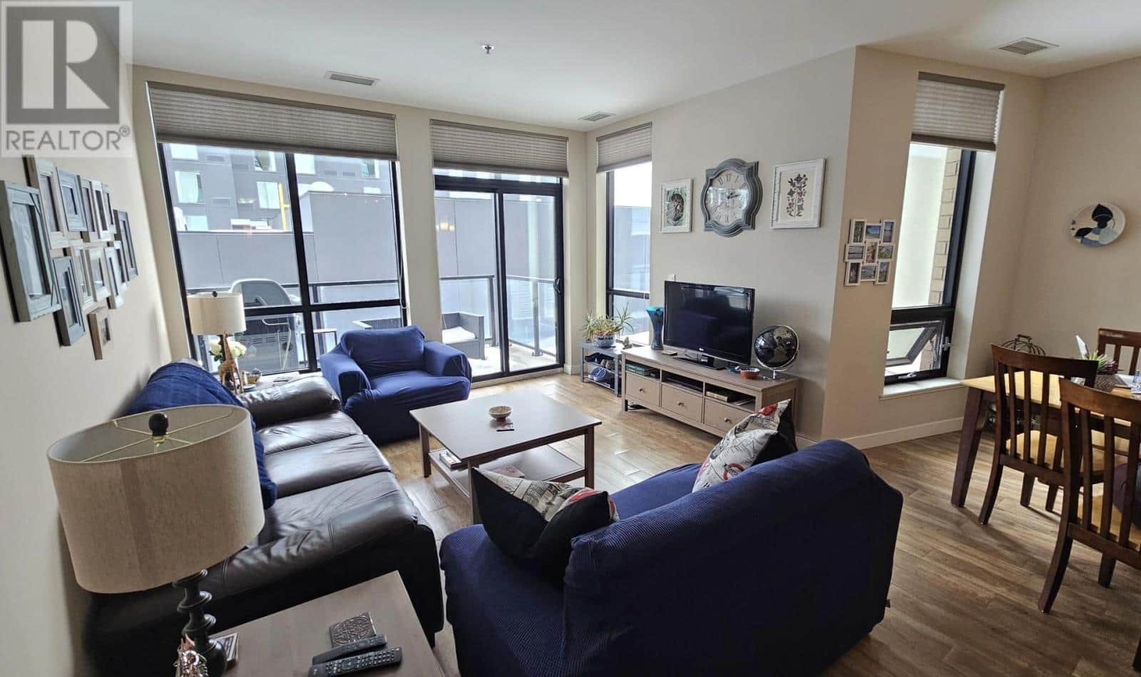 2204 2260 Sleeping Giant PKWY - Photo 2 of 17, Thunder Bay, Ontario