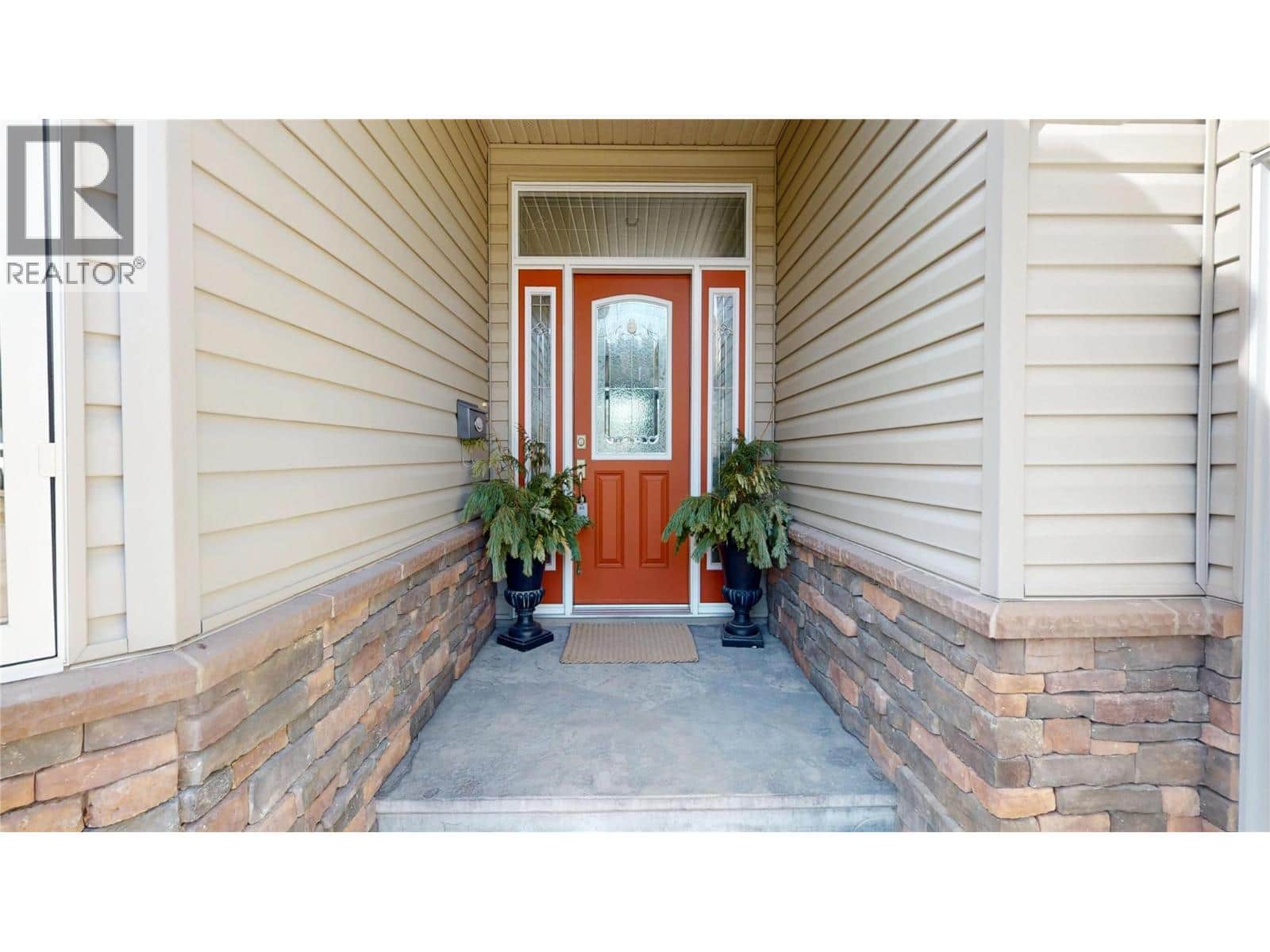 3045 Mt. Fisher Place - Photo 3 of 63, Cranbrook, British Columbia