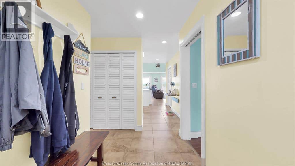 196 RIVERSIDE ROAD - Photo 4 of 50, Lakeshore, Ontario