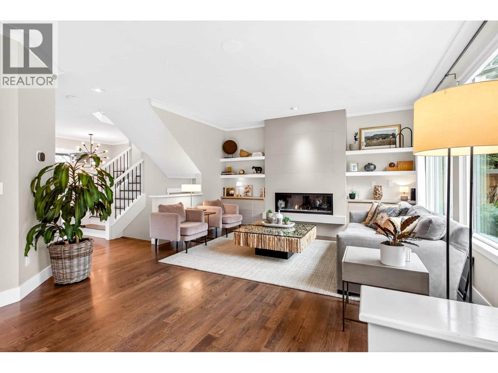 141 GREENLEAF COURT - Photo 4 of 40, Port Moody, British Columbia