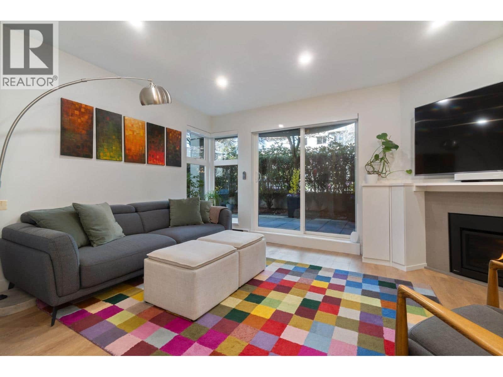 102 1924 COMOX STREET - Photo 3 of 38, Vancouver, British Columbia