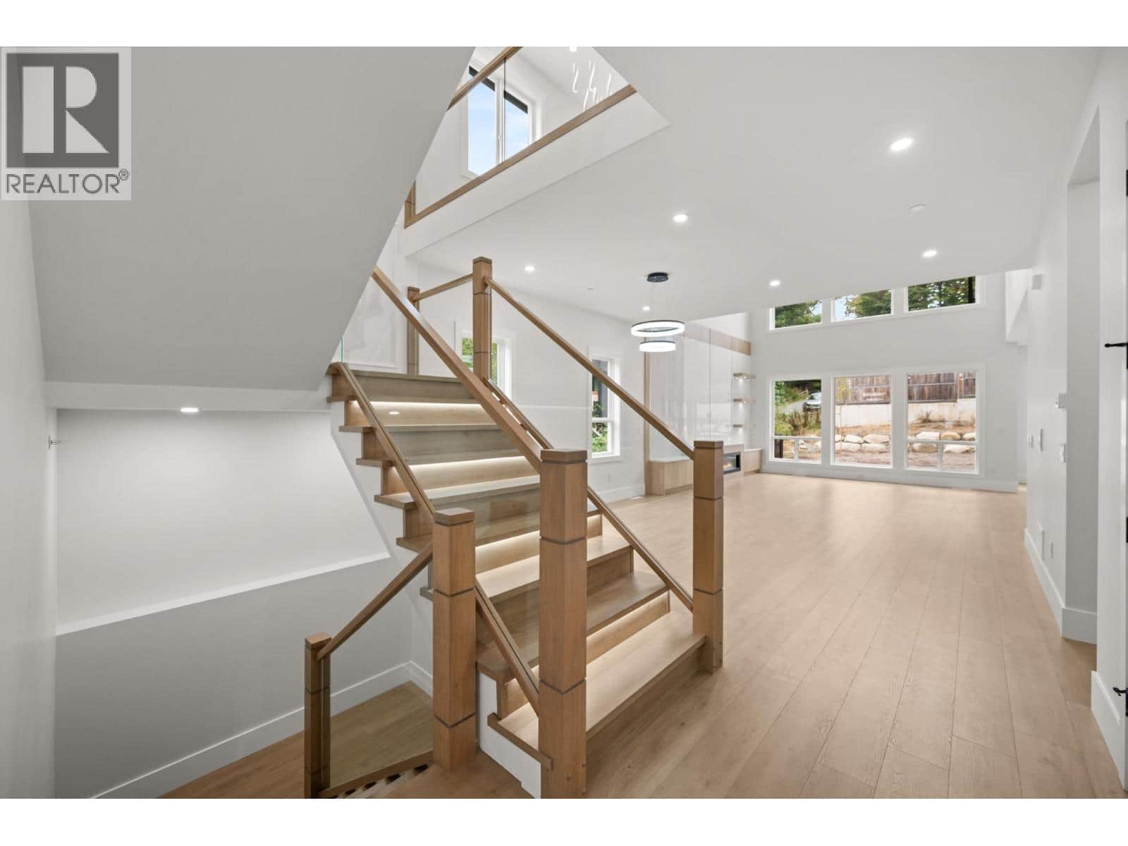 23685 131A AVENUE - Photo 3 of 40, Maple Ridge, British Columbia