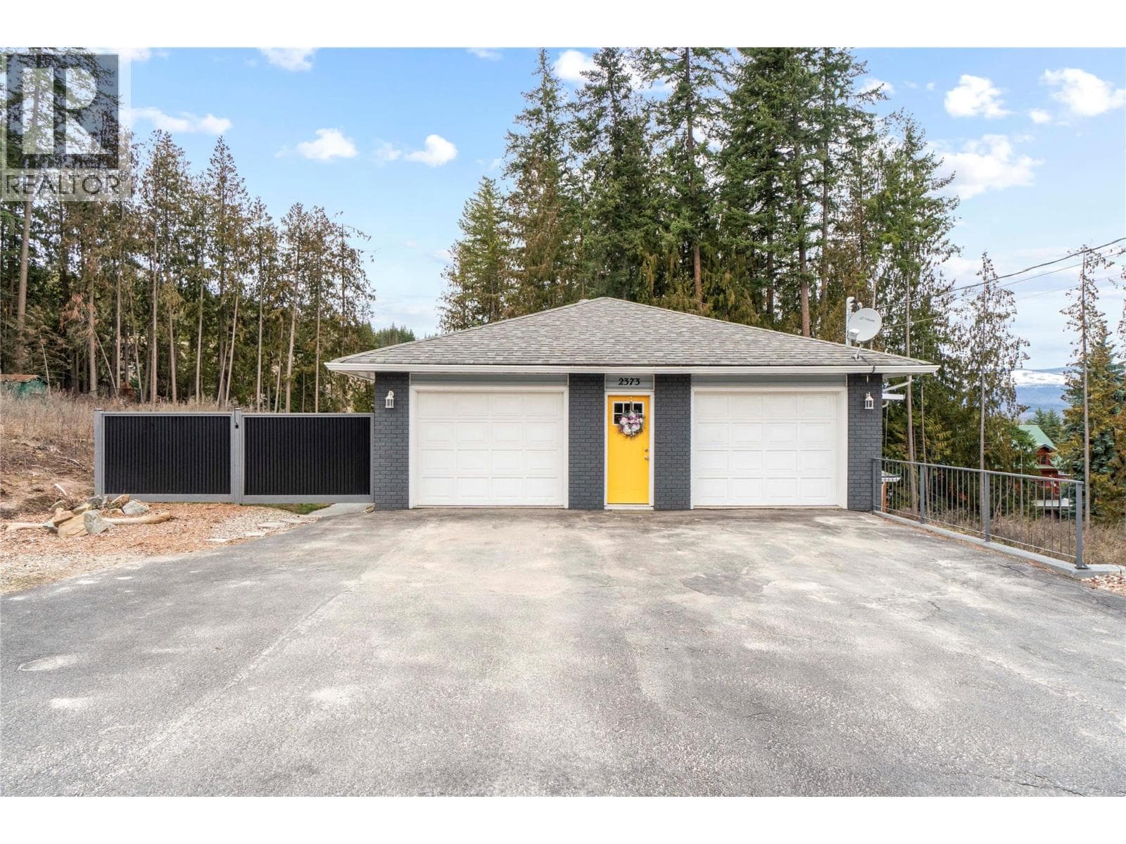 2373 Forest Drive - Main photo, Blind Bay, British Columbia