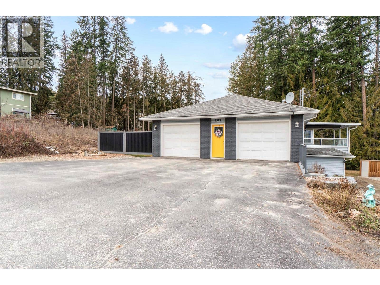 2373 Forest Drive - Photo 2 of 66, Blind Bay, British Columbia