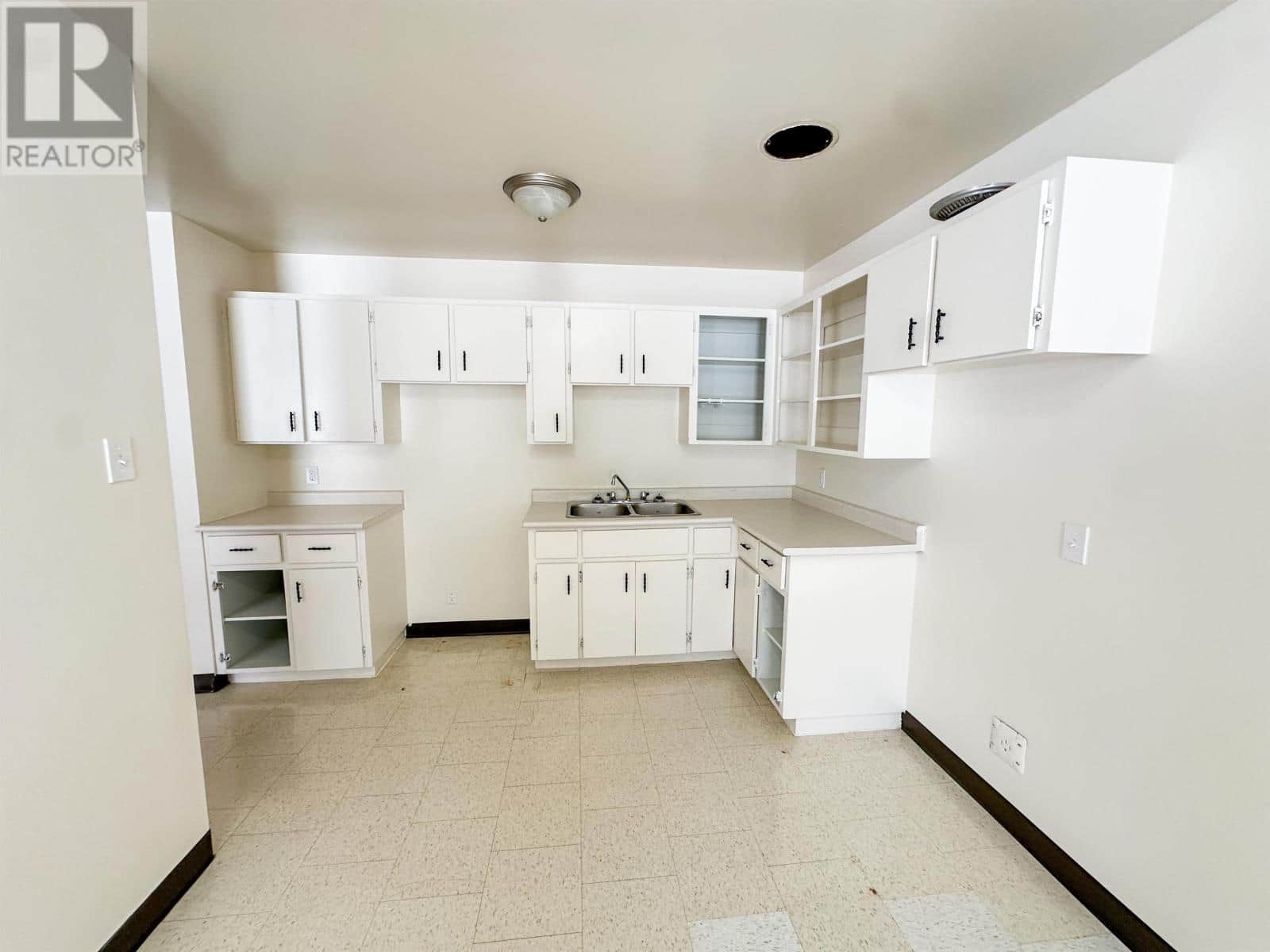 47/49 Birch DR - Photo 5 of 19, Ear Falls, Ontario