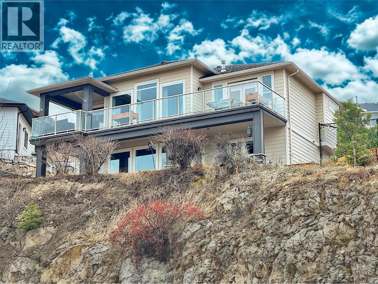 1615 Sunrise Road - Main photo, Kelowna, British Columbia