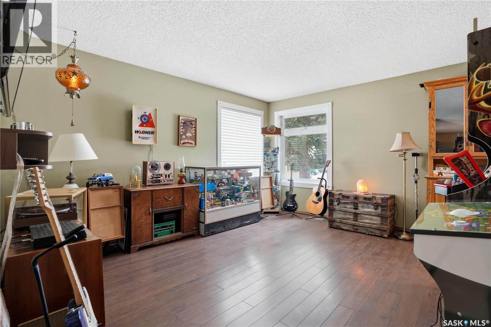 6202 WELLBAND DRIVE - Photo 4 of 36, Regina, Saskatchewan