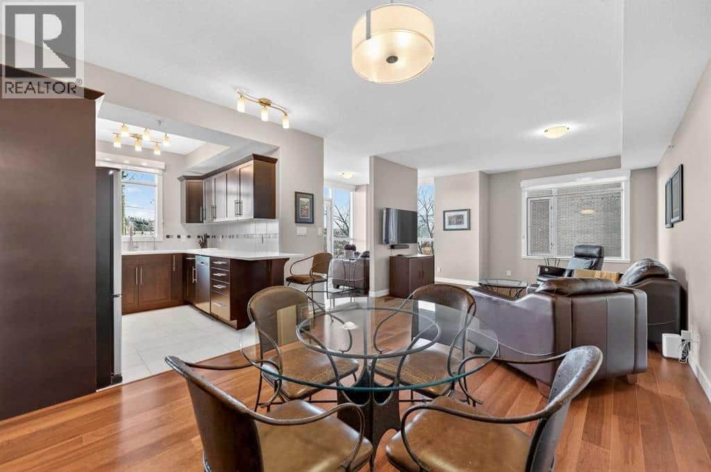 402, 16 Varsity Estates Circle NW - Photo 2 of 38, Calgary, Alberta