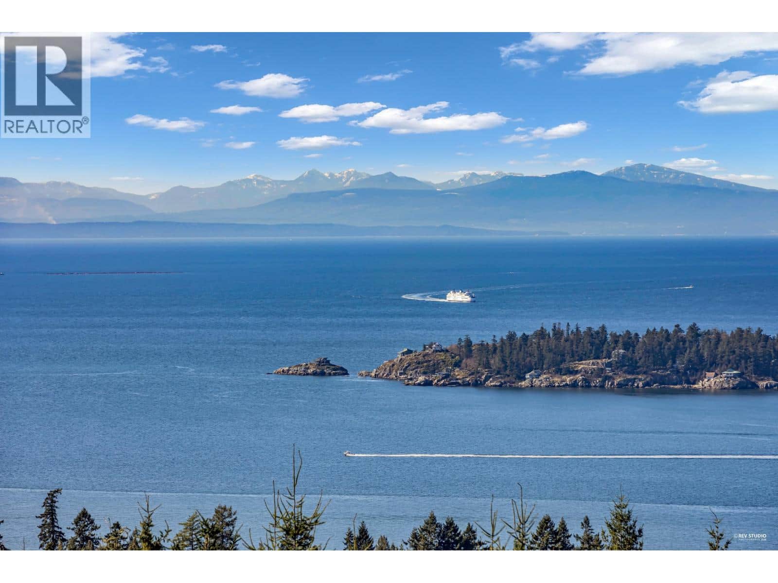 4795 WESTWOOD DRIVE - Photo 4 of 40, West Vancouver, British Columbia