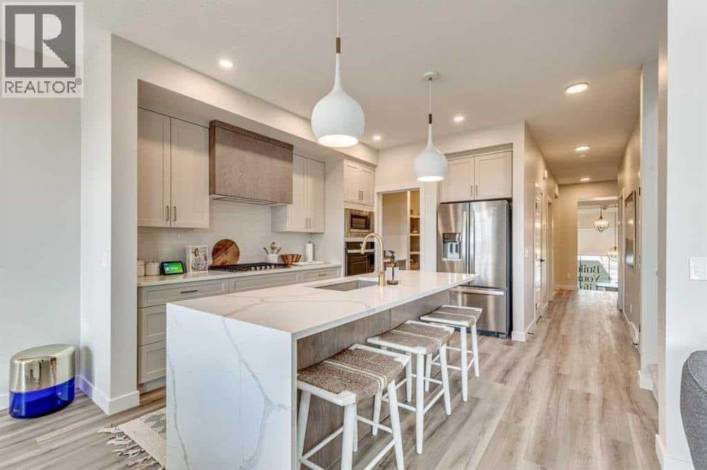 84 Amblefield Grove NW - Photo 2 of 13, Calgary, Alberta