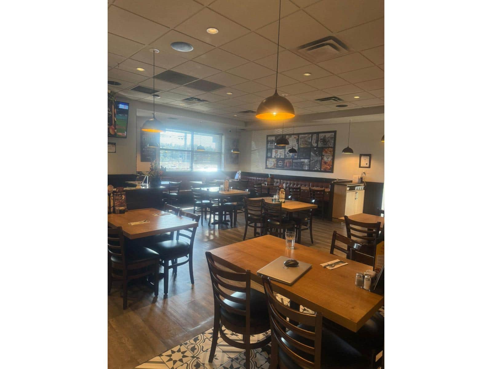 1598 CONFIDENTIAL - Photo 3 of 3, Abbotsford, British Columbia