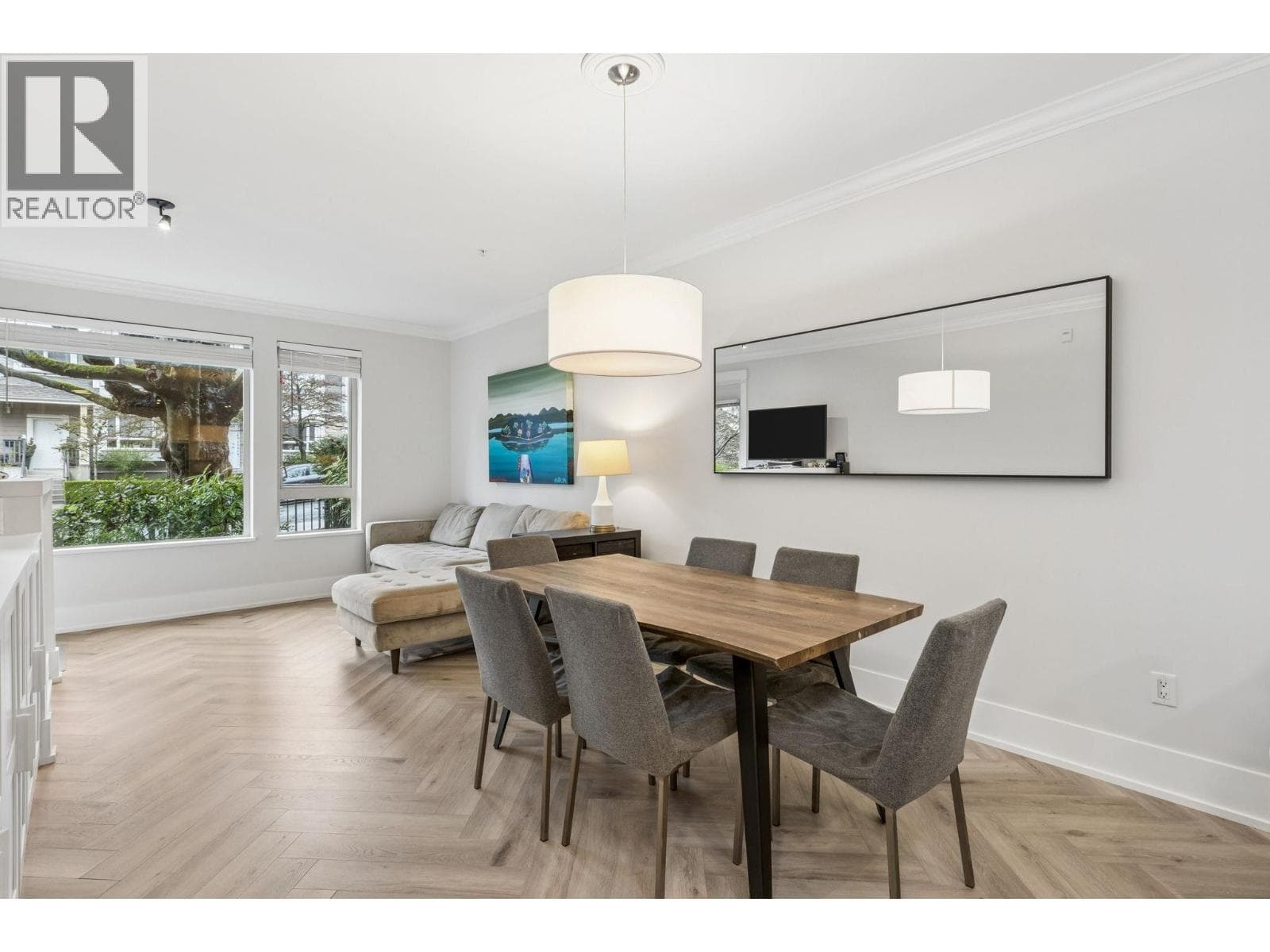 107 159 W 22ND STREET - Main photo, North Vancouver, British Columbia