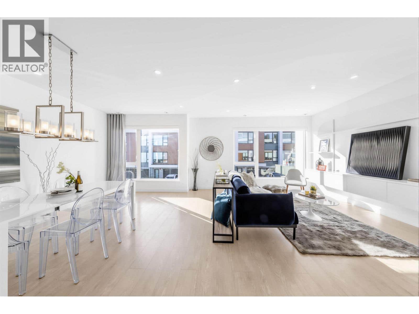 30 3597 MALSUM DRIVE - Photo 2 of 40, North Vancouver, British Columbia