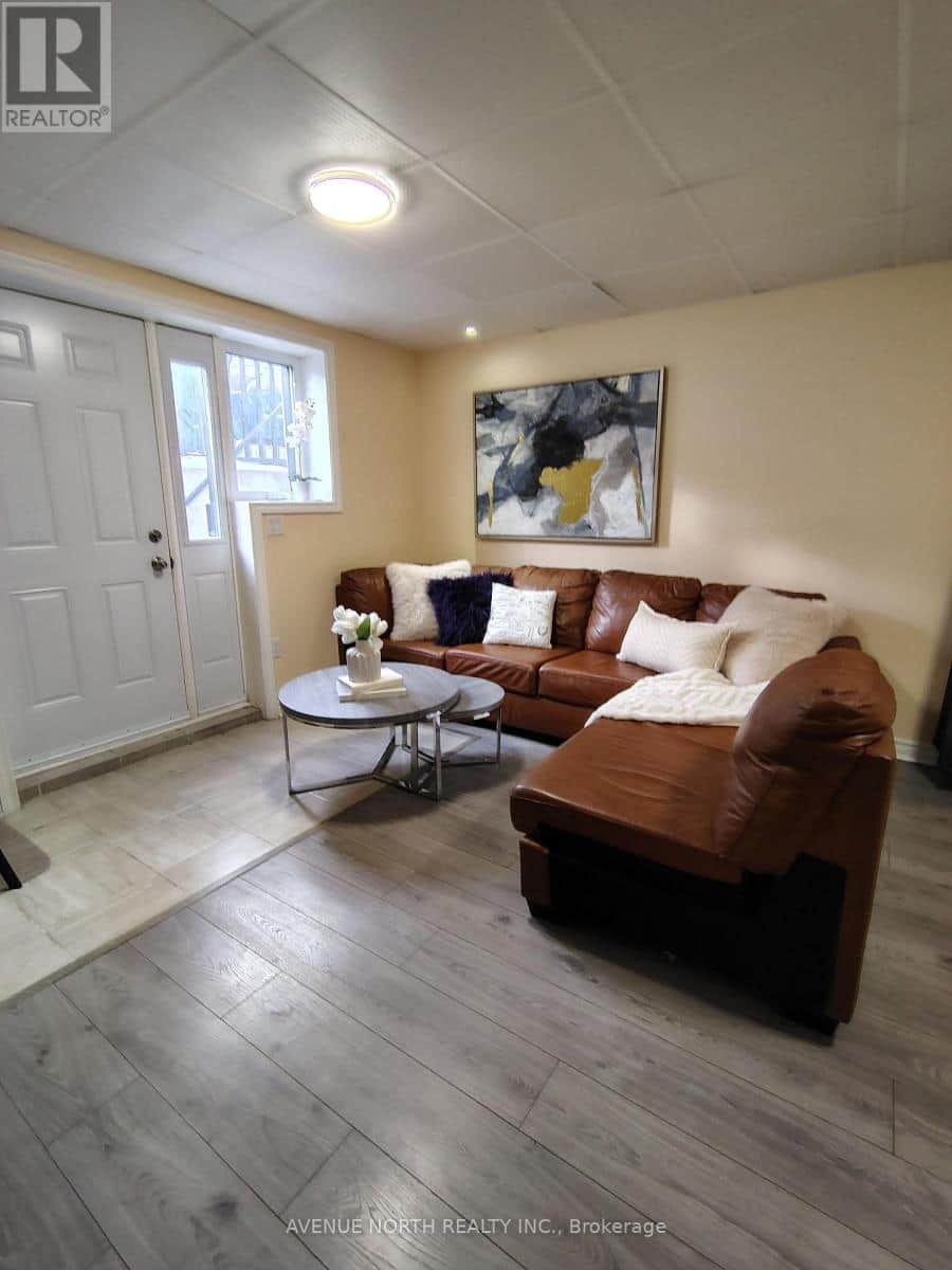 B - 339 SUGAR PINE CRESCENT - Photo 5 of 25, Ottawa, Ontario